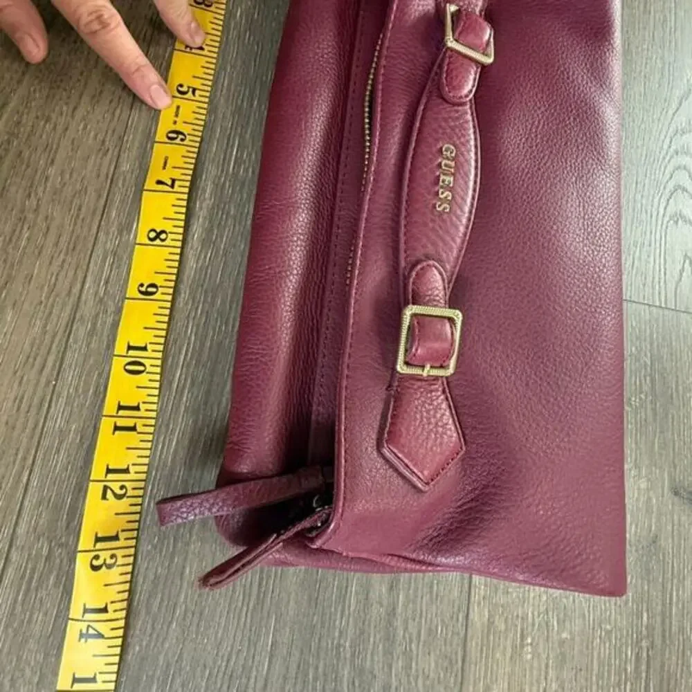 Guess Ladies Handbag Satchel Tote Bag‎ Wine Modern Simplicity